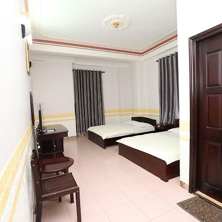 Phuc Long 2 Hotel Can Tho Exterior photo