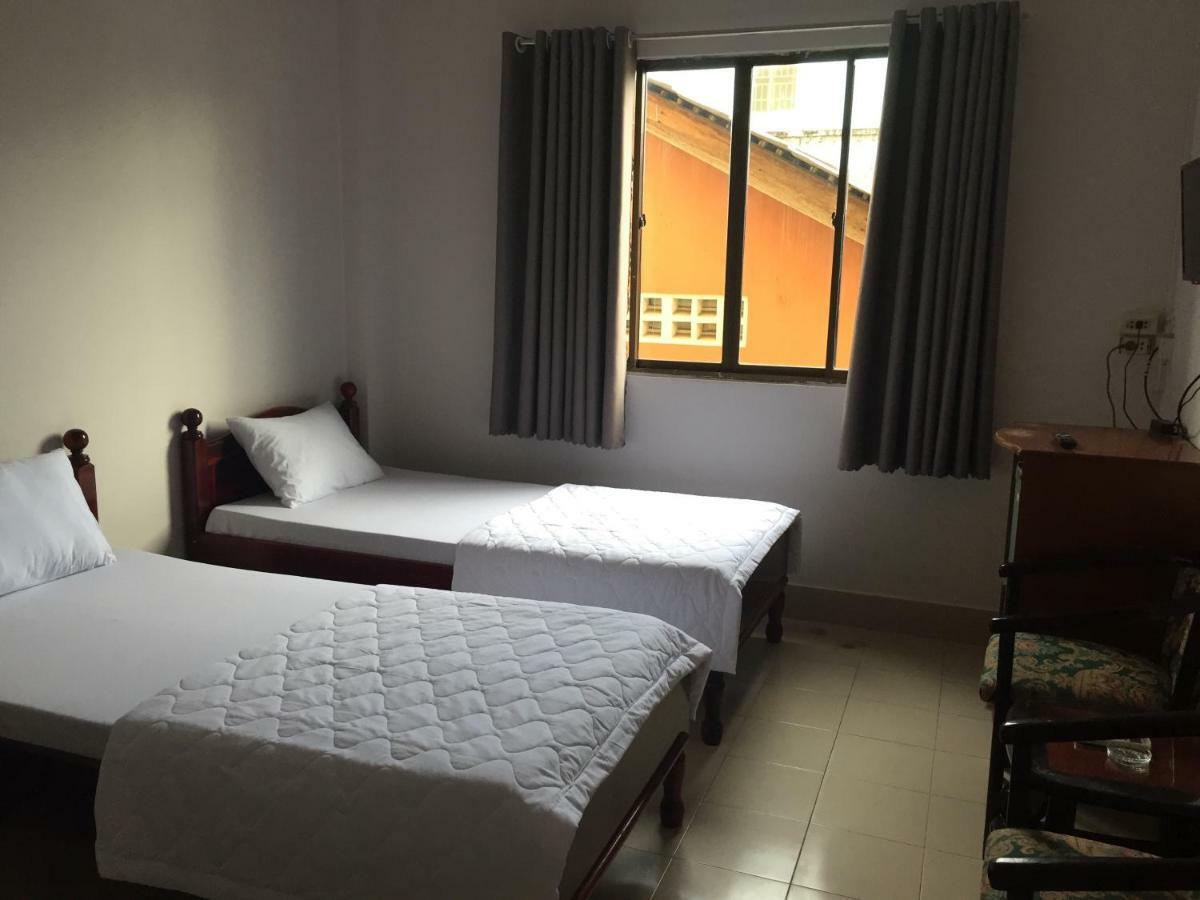 Phuc Long 2 Hotel Can Tho Exterior photo